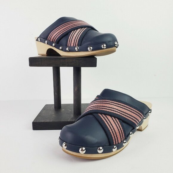 Hunter Women's Webbing Crisscross Blue Studded Clog Sz 7 SUPER CUTE! - Picture 2 of 9